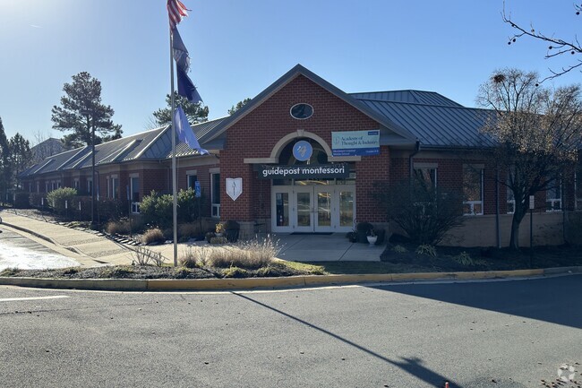Academy of Thought and Industry at Chantilly is located in Chantilly.