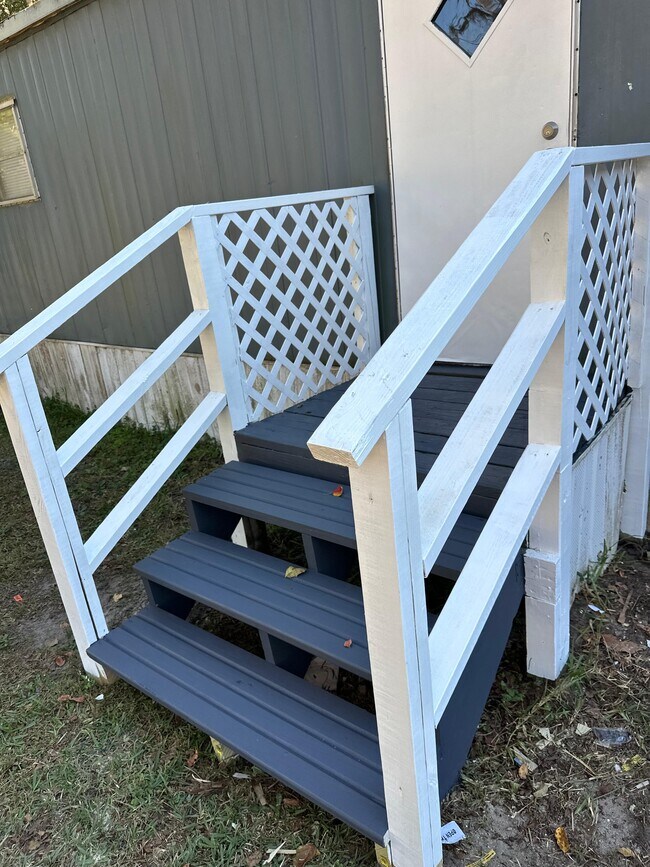 7663 Bentwillow Dr, Jacksonville, FL 32244 - photo 3