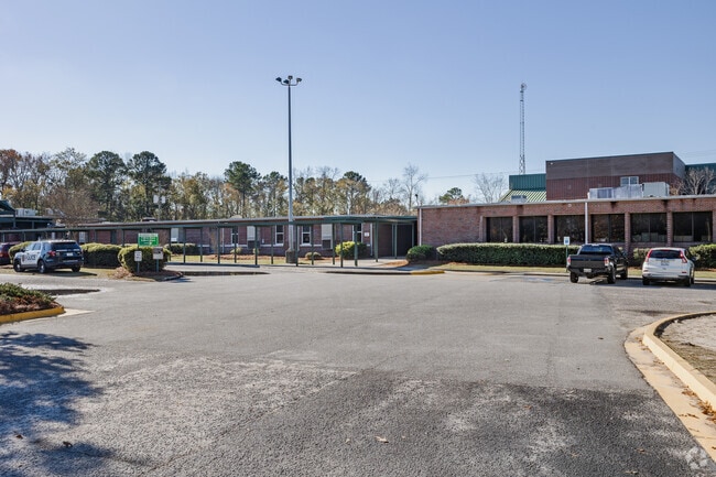 Hanahan Middle School is a public school in Hanahan.