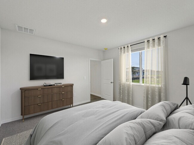 13404 Shellmore Ave, Palmetto, FL 34221 - photo 5