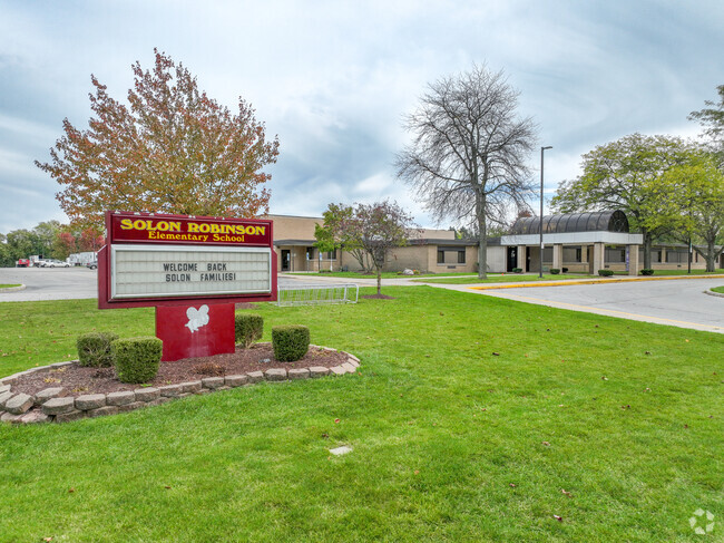 Solon Robinson Elementary School is a highly rated school in Crown Point.