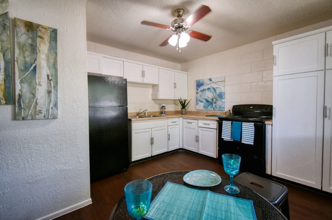 8700 Norton St unit 37-B06, El Paso, TX 79904 - photo 5