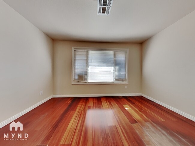 14202 N Bolivar Dr, Sun City, AZ 85351 - photo 4