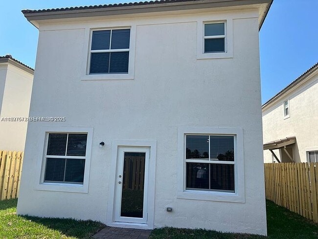 2281 NW 131st Cir, Miami, FL 33167 - photo 5