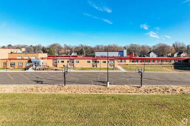Richardson Elementary School is a public school located in North St. Paul, MN.