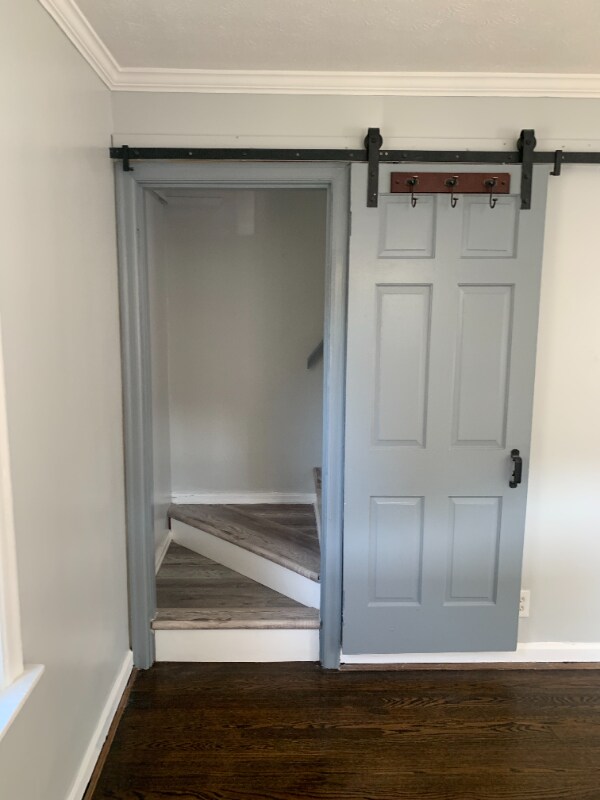 6726 Betts Ave, Cincinnati, OH 45239 - photo 3