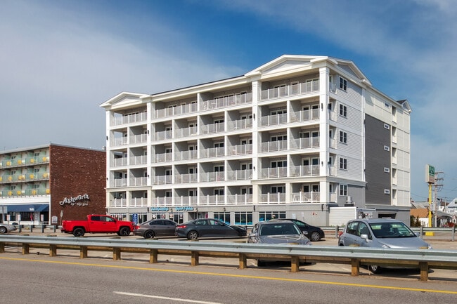 315 Ocean Blvd unit 502, Hampton, NH 03842 - photo 4