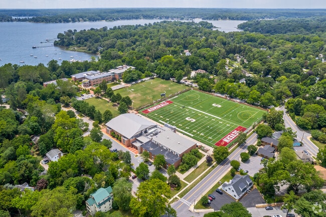 Overview of the Severn School campus.