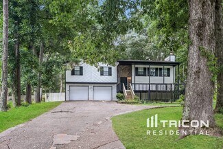 438 Russell Rd, Lawrenceville, GA 30043