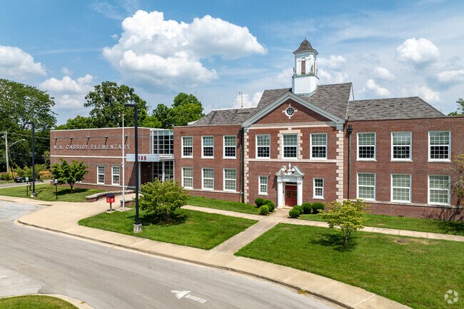 The student population of Cassidy Elementary School is 641 and the school serves K-5.