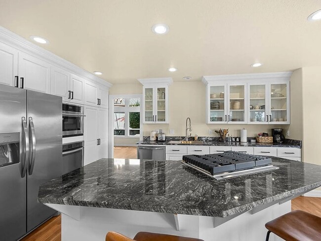 129 Deerbrook Dr, Oregon City, OR 97045 - photo 4