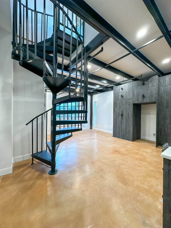 630 Montana St unit 201, San Antonio, TX 78203 - photo 1