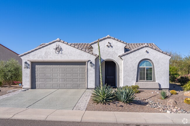 Sun City Festival is full of homes with tile roofs and stucco exteriors.