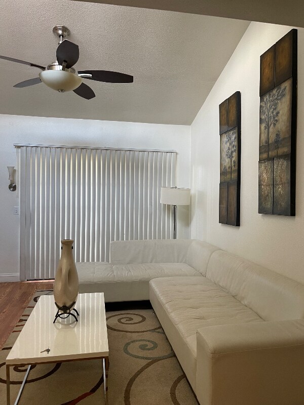 5150 S Jones Blvd unit 205, Las Vegas, NV 89118 - photo 4