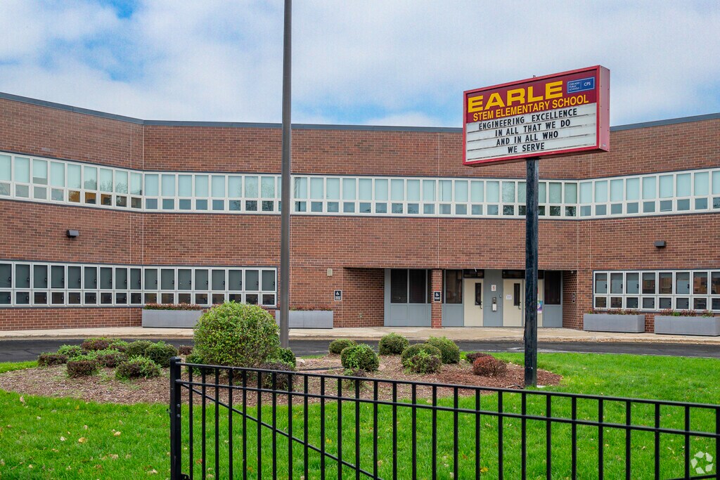 Earle Elementary School offers plenty of fun after school activities.