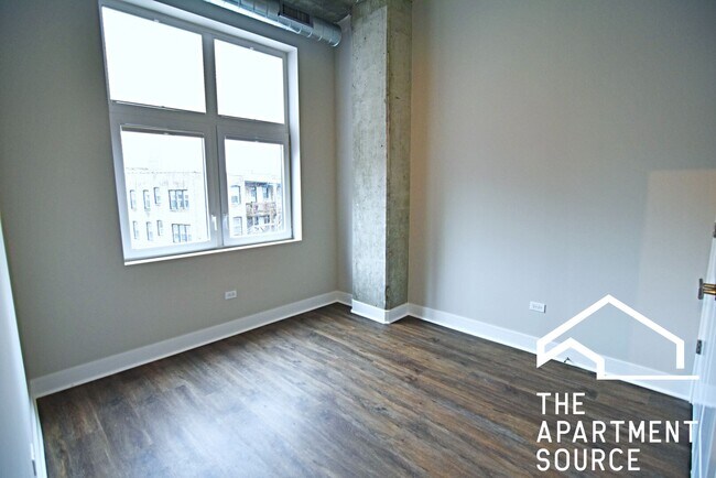 3833 N Broadway St unit 314, Chicago, IL 60613 - photo 6