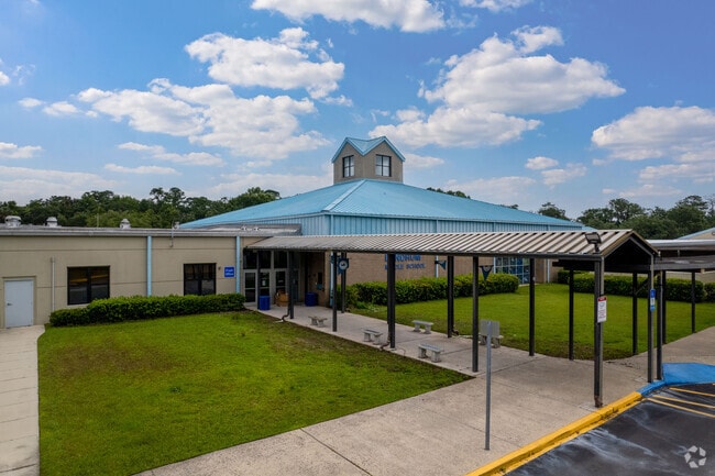 The entrance of the Alice B. Landrum Middle School.