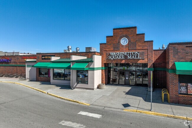 Washington Square is a popular shopping center in Detroit Lakes.