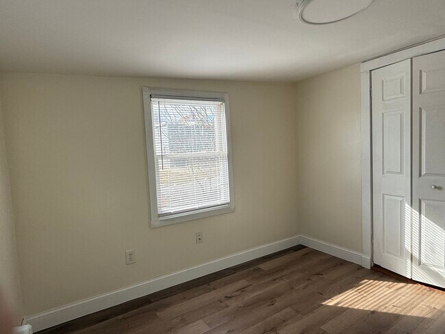 78 Glendower Rd unit 2, Roslindale, MA 02131 - photo 4
