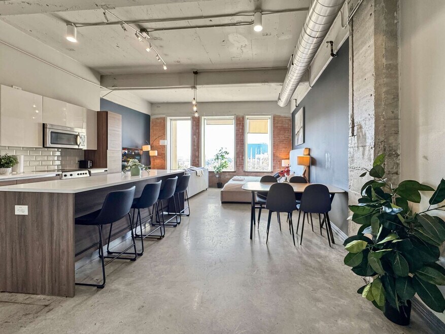 555 Evergreen St unit ID1324864P, Dallas, TX 75201 - photo 1