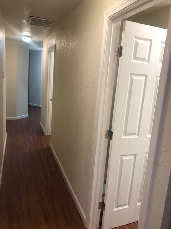 4 Lanterns, Chico, CA 95926 - photo 5