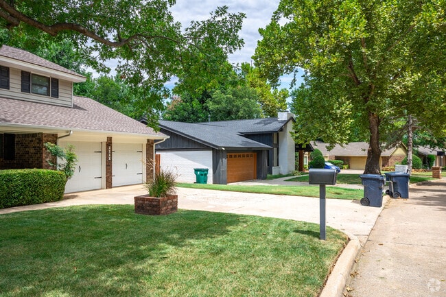 Mature trees provide plenty of shade in Lansbrook.