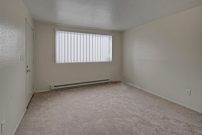 The Club at Eagle Point, Anchorage, AK 99507 - photo 4