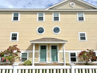 296 Ocean Blvd, Seabrook, NH 03874
