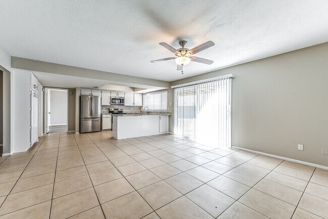 20401 N 8th Ave, Phoenix, AZ 85027 - photo 7