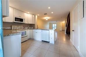 5188 S University Dr, Davie, FL 33328