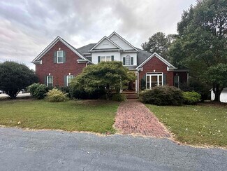 691 Bear Creek Rd, Carrollton, GA 30117
