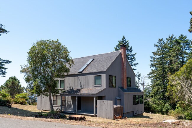 Most homes in The Sea Ranch in Gualala hold the same style of build throughout the area.