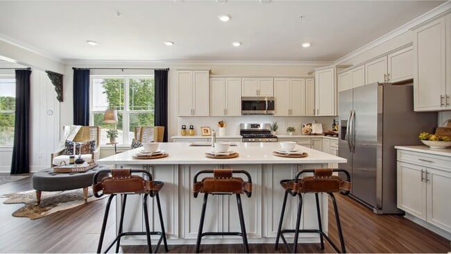 10041 Shenandoah Ln, White Plains, MD 20695 - photo 3