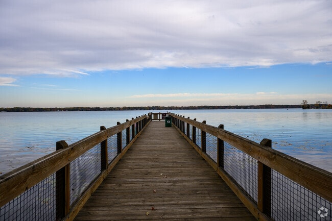 A couple of long fishing docks encroach upon Lakeview Park.