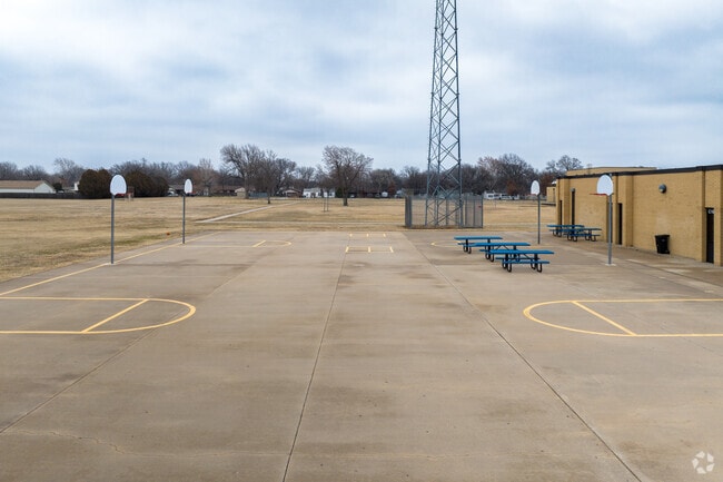 Pleasant Valley Middle School has a basketball court outside.