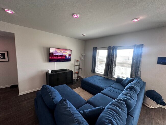 121 Escala Way unit Room 1a, San Marcos, TX 78666 - photo 7