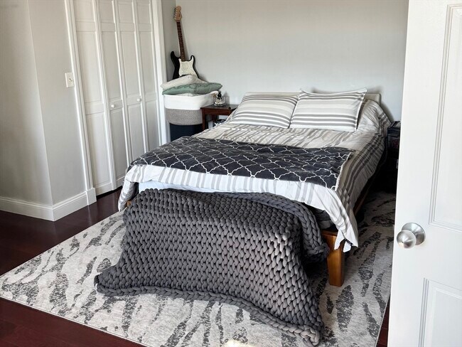 172 Bunker Hill St unit 2, Charlestown, MA 02129 - photo 6