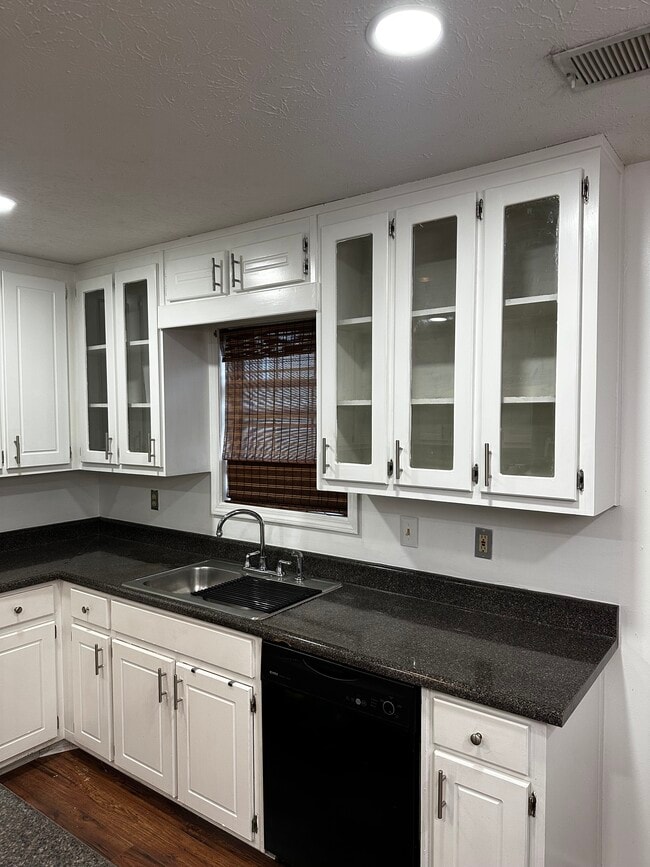 Kitchen cabinetry