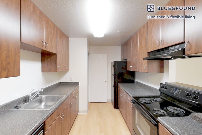 1600 Villa St unit FL3-ID10721A, Mountain View, CA 94041 - photo 5