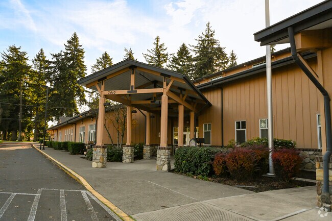 Fruit Valley Elementary School provides education in the neighborhood of 
Fruit Valley.