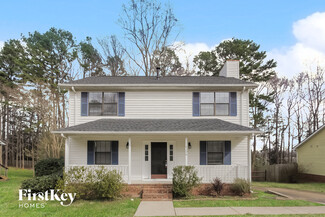 6306 Round Hill Rd, Charlotte, NC 28211