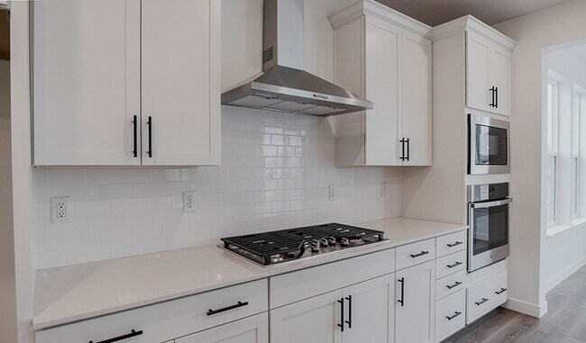 5502 N Trailside Station, Eagle Mountain, UT 84005 - photo 6