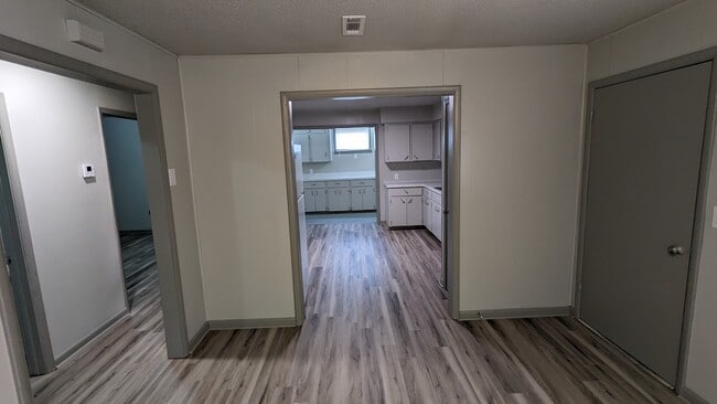 220 Sulphur St, Noel, MO 64854 - photo 6