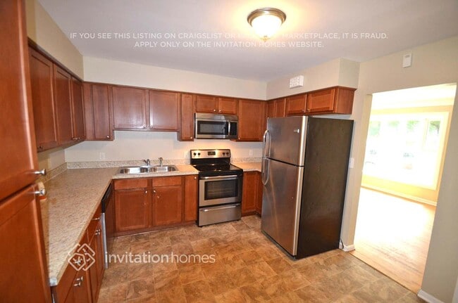 2110 2nd St S, South Saint Paul, MN 55075 - photo 2