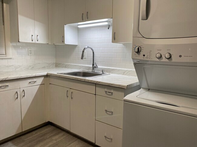 74 Saltonstall Ave unit 74 saltonstall ave, New Haven, CT 06513 - photo 5