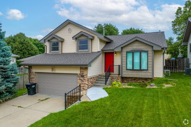 Crescent Oaks is full of one and a half story homes.