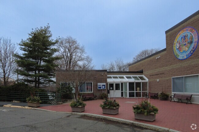 Epstein Hillel School in Marblehead has a student teacher ratio of 3 to 1.