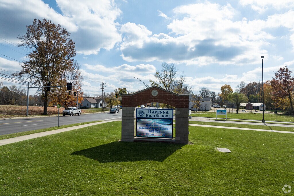 Ravenna High Schools electronic sign keeps students and parents up to date with school functions