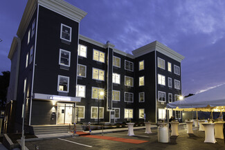 215 E 2nd St, Bound Brook, NJ 08805