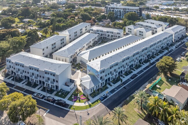 The Addison in Palmetto Bay, Palmetto Bay, FL 33157 - photo 4